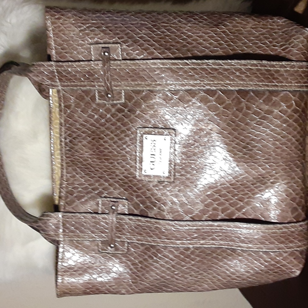 Large Tan guess bag